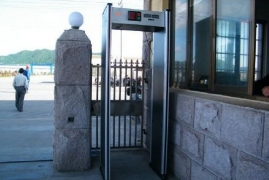 為什么在工廠也需要配備安檢機？